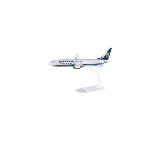 Snapfit - Ryanair Boeing 737-800 (1:200)