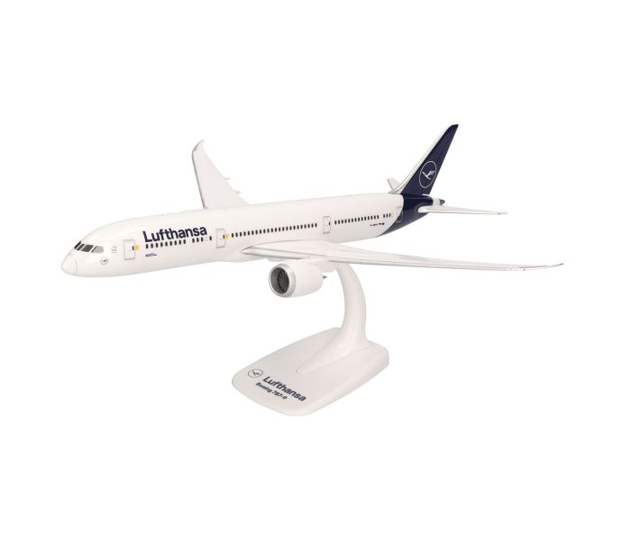 Snapfit Boeing 787-9 Dreamliner Lufthansa D-ABPF (1:200)