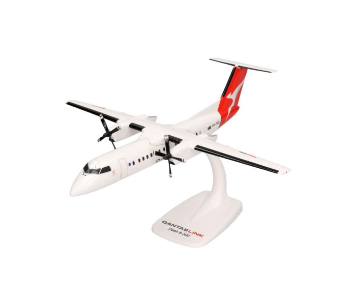 Snapfit De Havilland DHC-8-300 QantasLink (1:100)