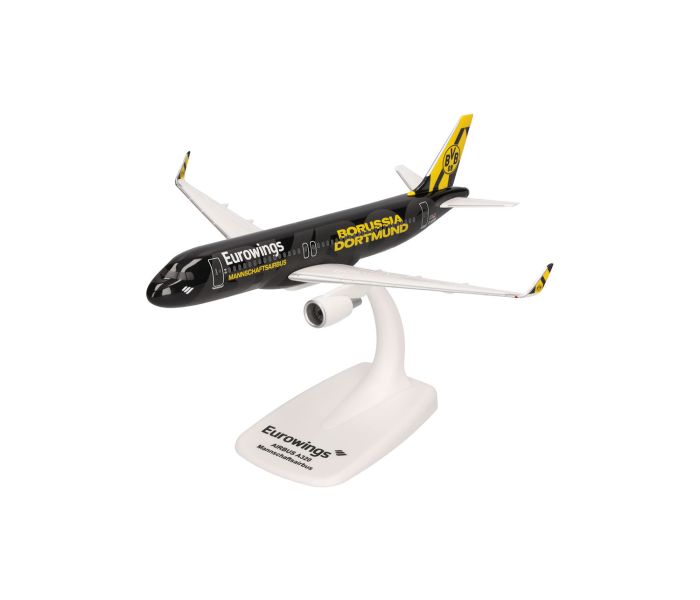 Snapfit Airbus A320 Eurowings BVB Mannschaftsairbus(1:200)