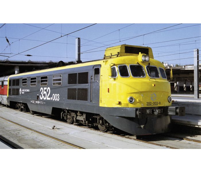RENFE 362-003 Virgen del Perpetuo Socorro V (DCC-Fitted)