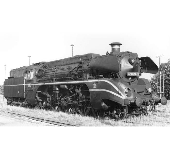 DR BR02 0314-1 Steam Locomotive IV