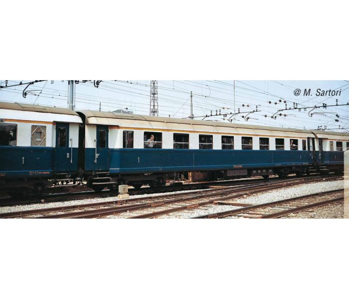 FS Treno Azzurro Coach Set (4) III-Rivarossi-HR4324 | Gaugemaster