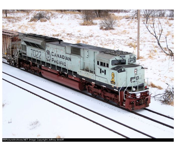 SD70ACU Diesel CP Military Heritage 7022 Navy (DCC-Sound)