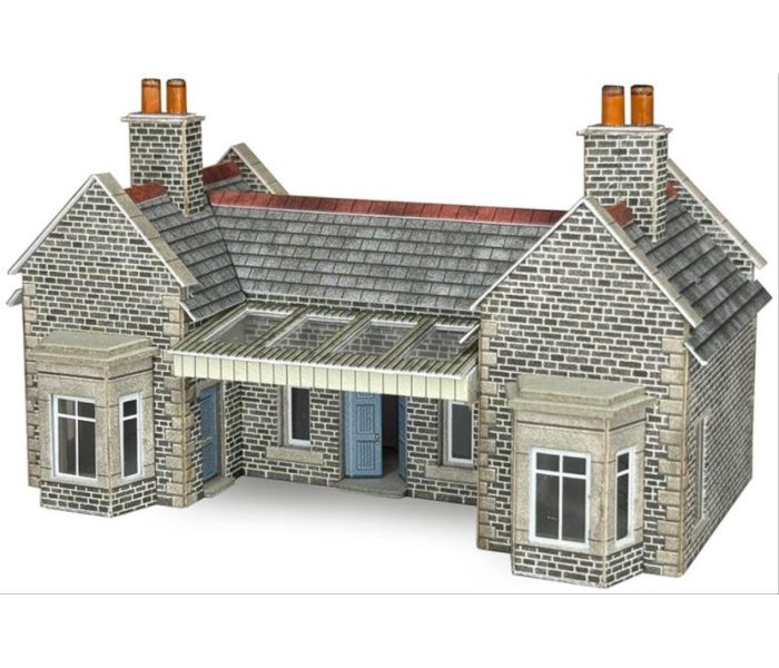 Little Cardlywick Station Card Kit
