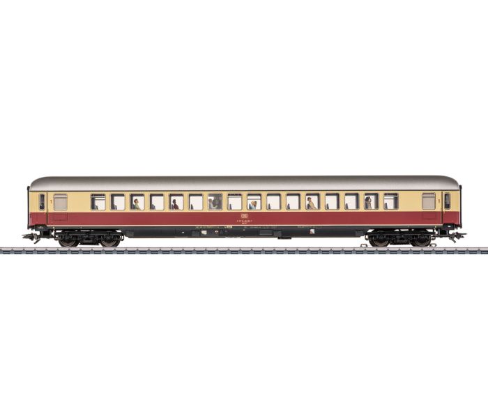 DB APumh121 1st Class Express Coach w/Moving Conductor IV