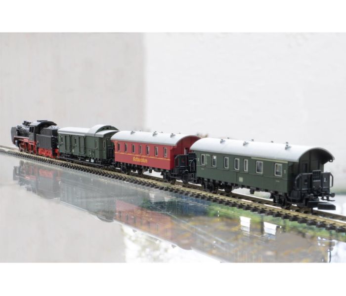 Museum BR24 Steam Passenger Train Set VI-Marklin-81874 | Gaugemaster