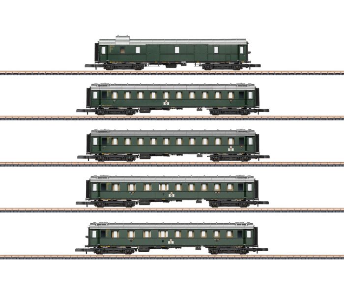 DB 1928-1930 Express Train Coach Set (5) III