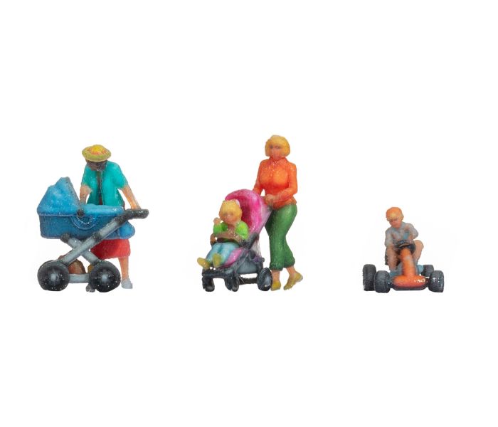 Mothers (2) & Children (3) 3D Master Figure Set