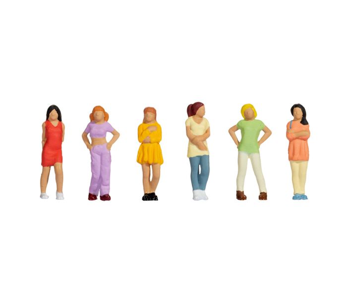 Teenage Girls (6) Figure Set