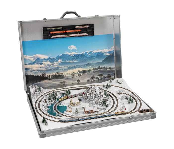 Wolkenstein Complete Model Railway in a Briefcase