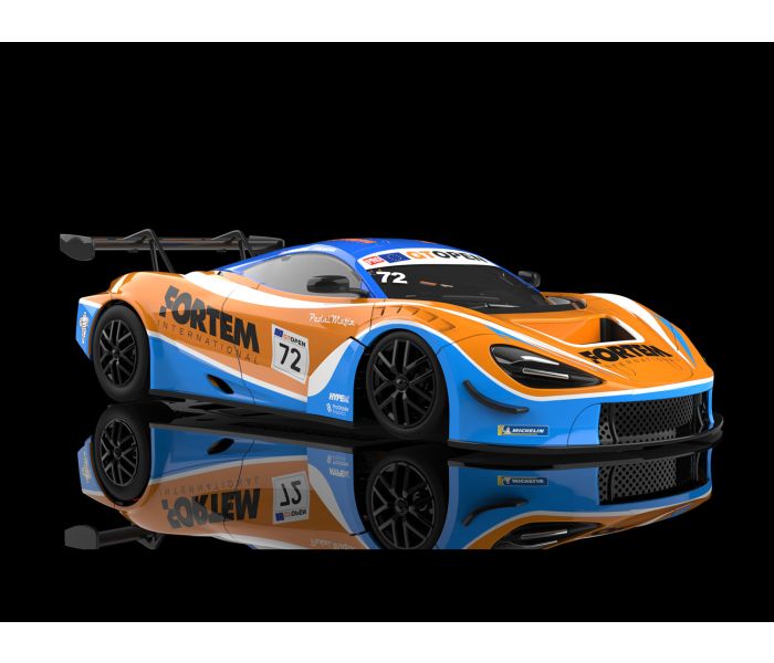 720S Optimum Motorsport GT Open 2022 No.72
