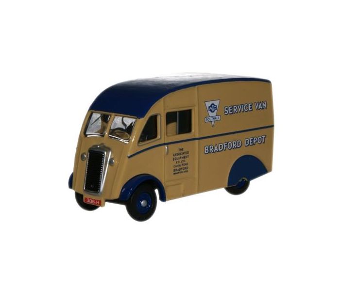 Commer Q25 AEC Southall Service