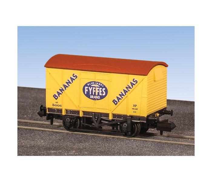 Vanfit Wagon Fyffes Bananas