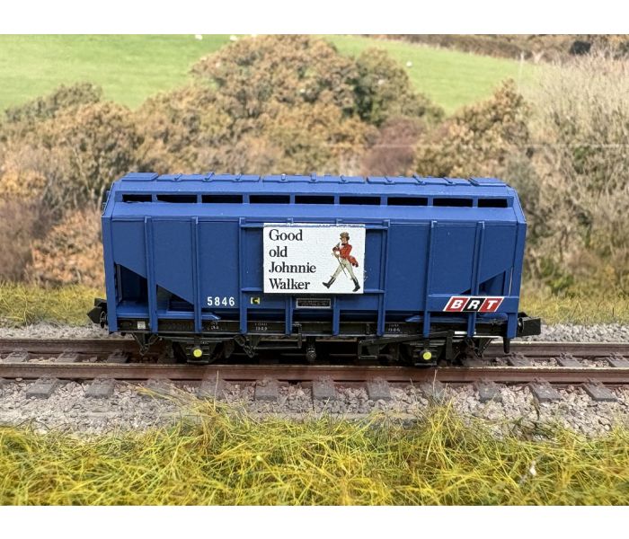 Grain Wagon Good old Johnnie Walker No.5846