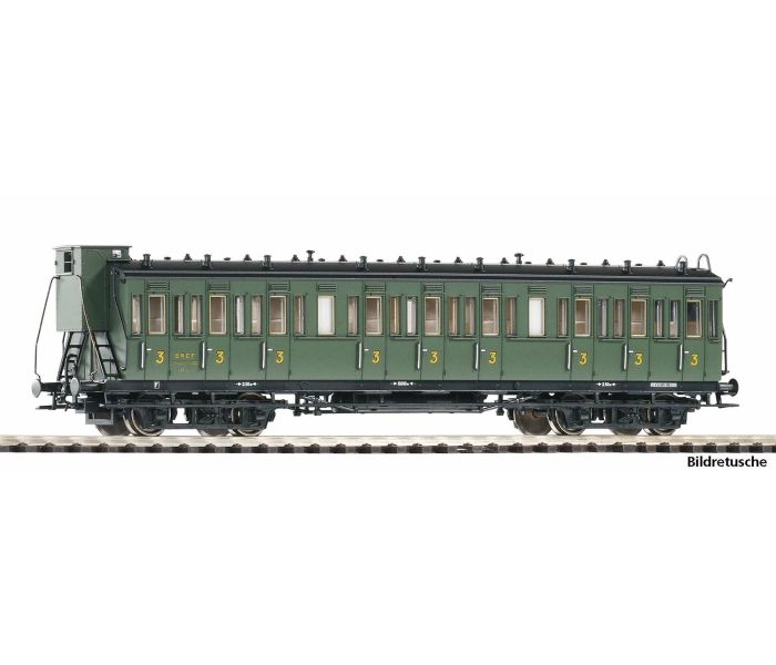 Classic SNCF 3rd Class Compartment Coach w/Cab III