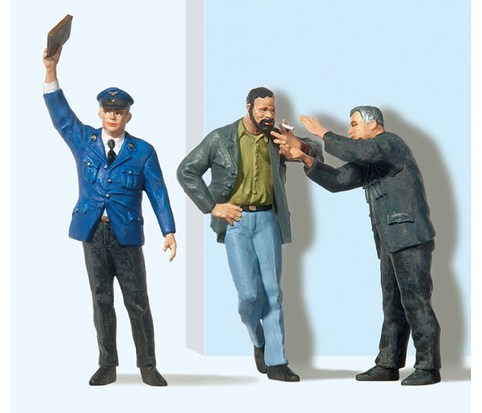 Railway Workers Smoking (2) and Conductor Figure Set