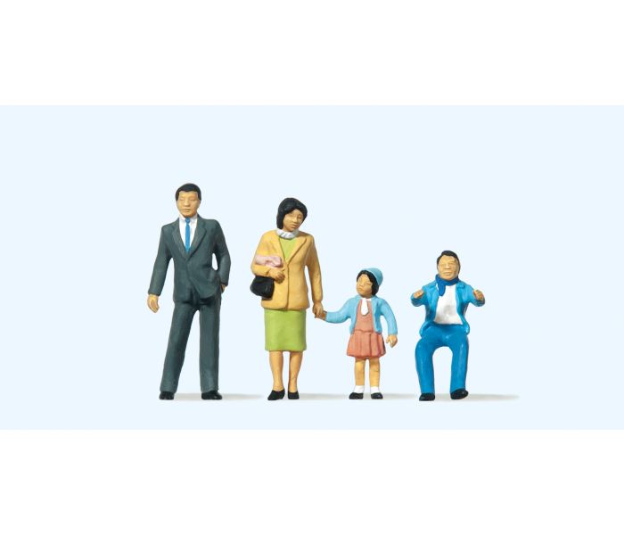 Japanese Family (4) Figure Set