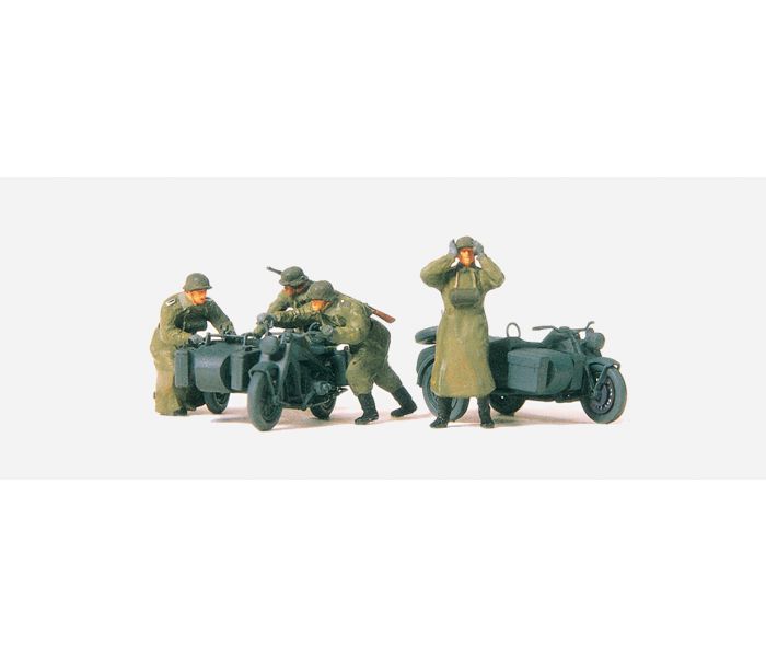 German Reich 1939-45 Motorcycle Crew Pushing (4) Kit
