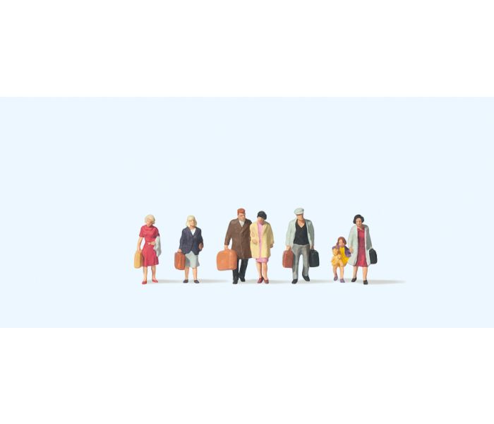 Travellers Walking (7) Figure Set