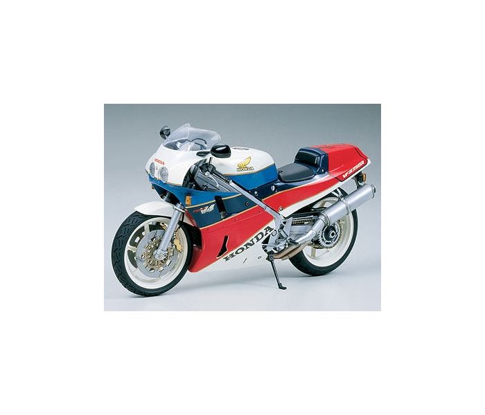 Honda VFR750R (1:12 Scale)