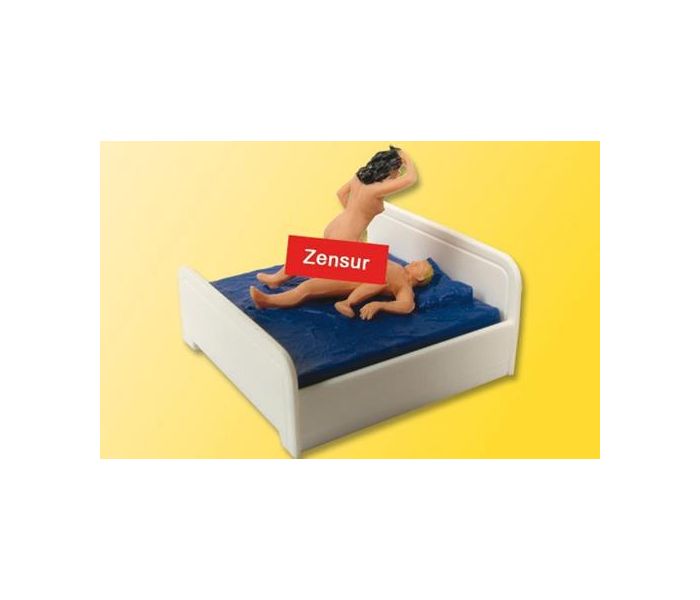eMotion Lovers on Bed