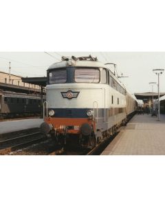 hin2686.jpg