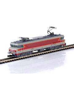 m16612.jpg