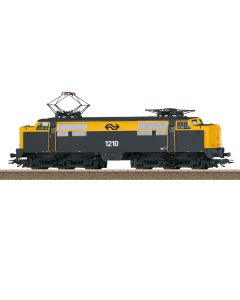 m22406.jpg