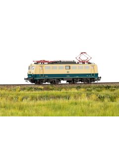 m22640.jpg