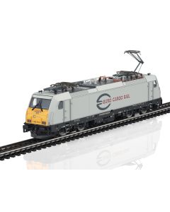 mn38804.jpg