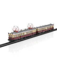 mn39852.jpg
