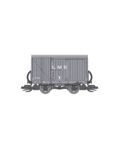 pettr1301m.jpg