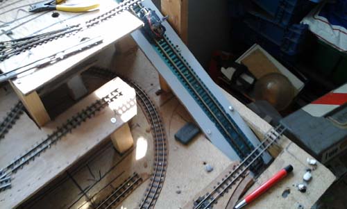 Building a Working Incline on the Brown & Stickwell Quarry Layout